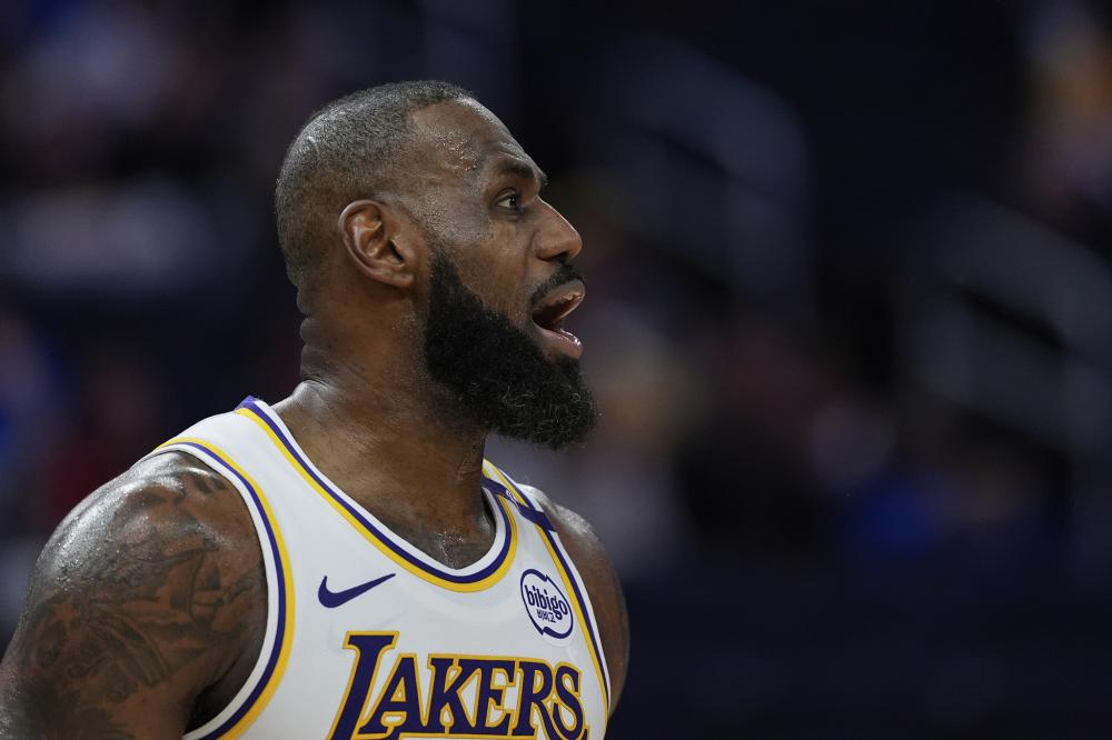 中暴露无遗 中暴露无遗